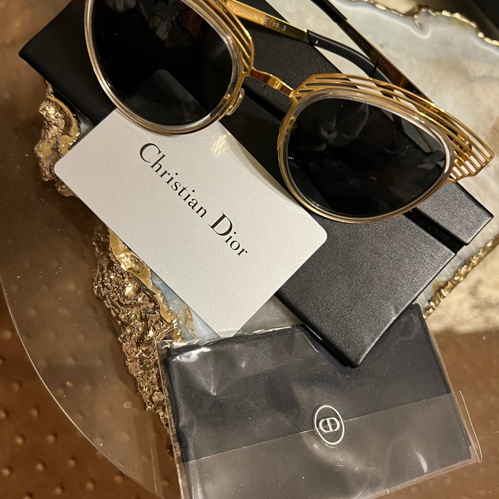 Dior Women's DIORENIGME 51mm Sunglasses
NWT/NEW - Picture 2 of 11